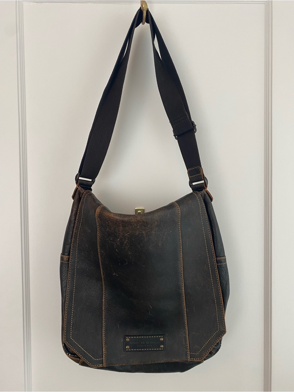 Classic Black Leather Messenger Bag with Brown Accents